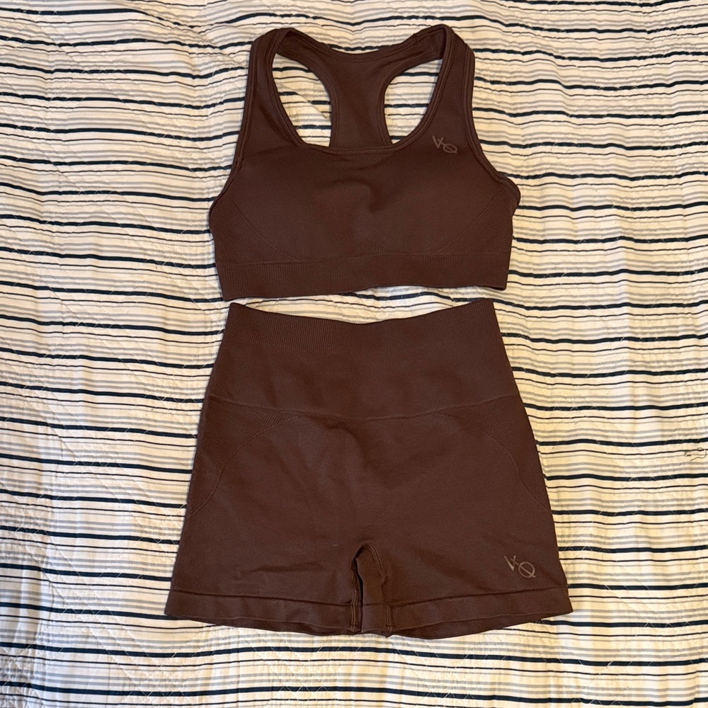 Vanquish Women’s Set